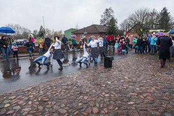 Bild 433 - Latuff 2017